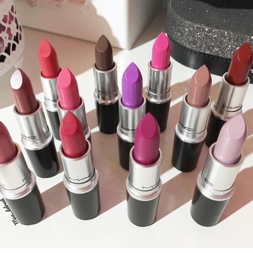 ✨💄Mac x2 lip Bundle/New w/ GWP🎉Lipsticks💄✨ - Picture 2 of 8